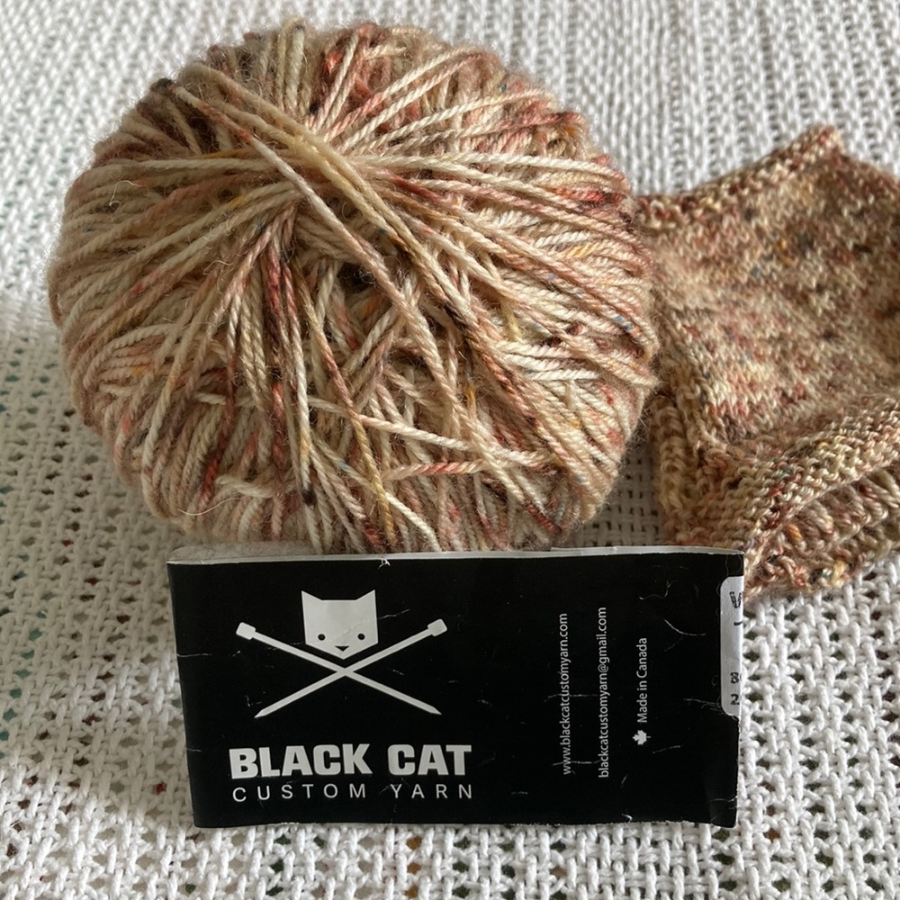 Sock yarn | Black Cat Custom Yarn | full skein
